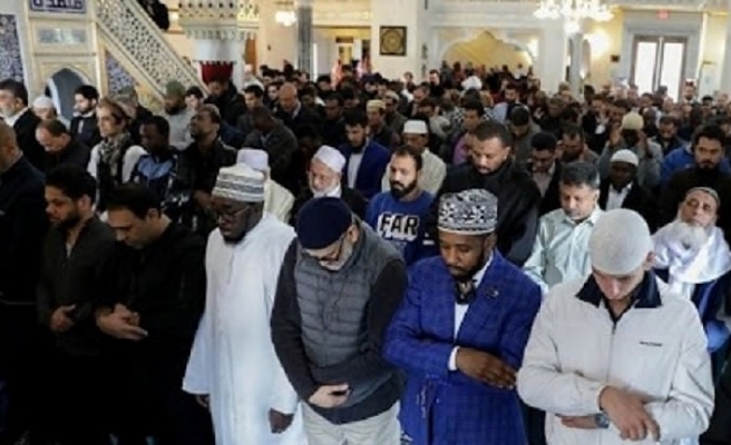suudi-arabistan-da-koronavirus-nedeniyle-cemaatle-namaz-kilinmayacak_5cfbf