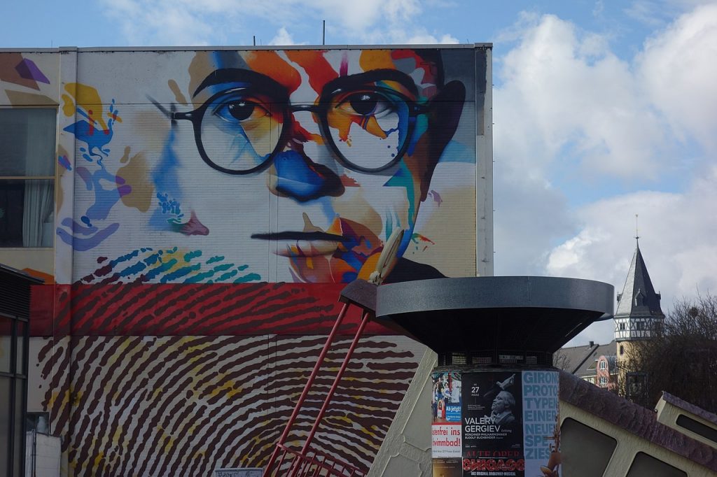 1280px-Frankfurt_Adorno_2019