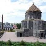İZMİR: TARİHİN, KÜLTÜRLERİN VE FARKLI YAŞAMLARIN BULUŞTUĞU ŞEHİR